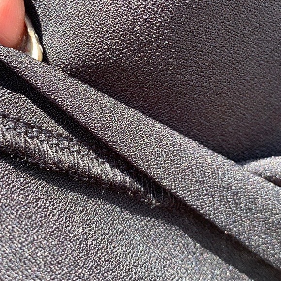 ❌DONATED❌Black Jewel Neckline Long Sleeve Pearl Lace Detail Top - Picture 6 of 9